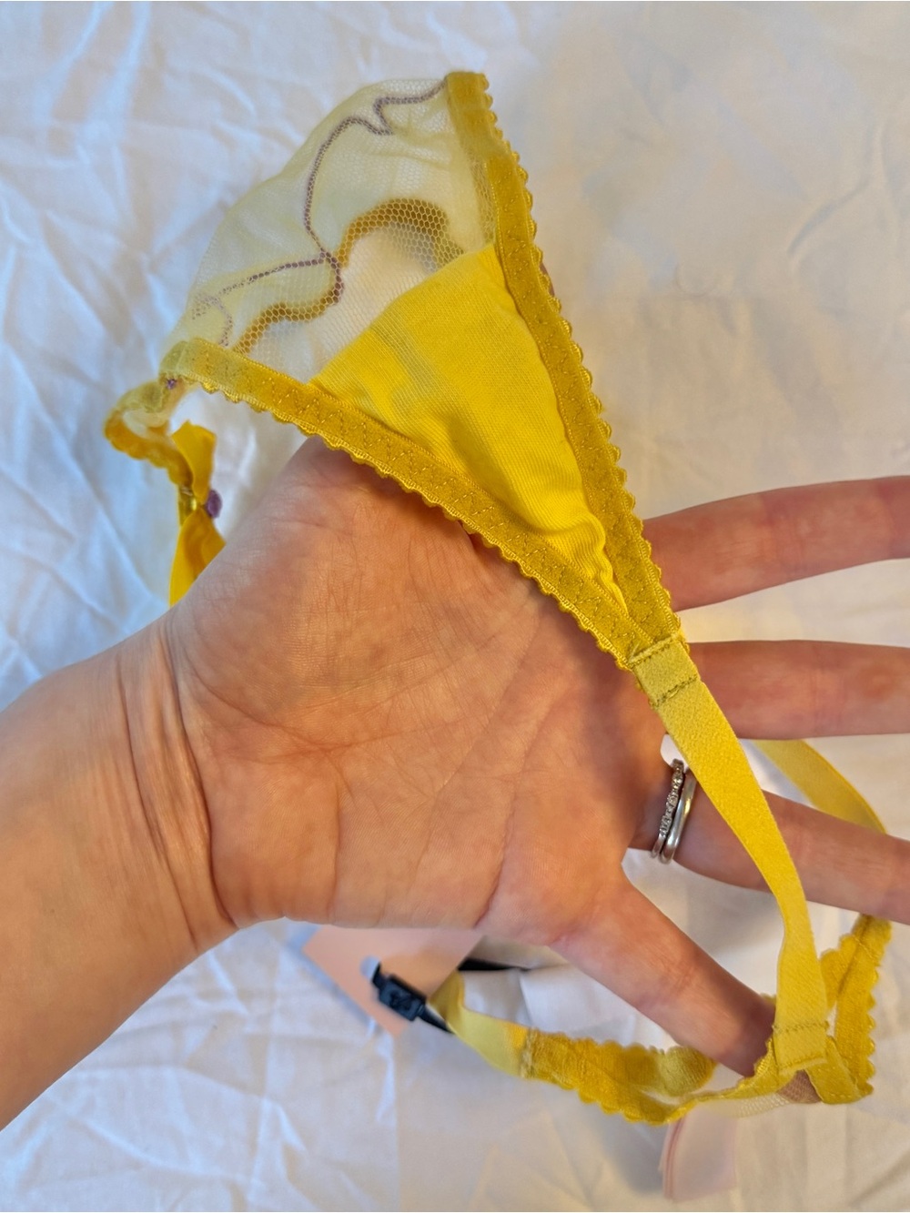 Agent Provocateur Yellow Sheer Embroidered Bra & Garter Set - Picture 8 of 9